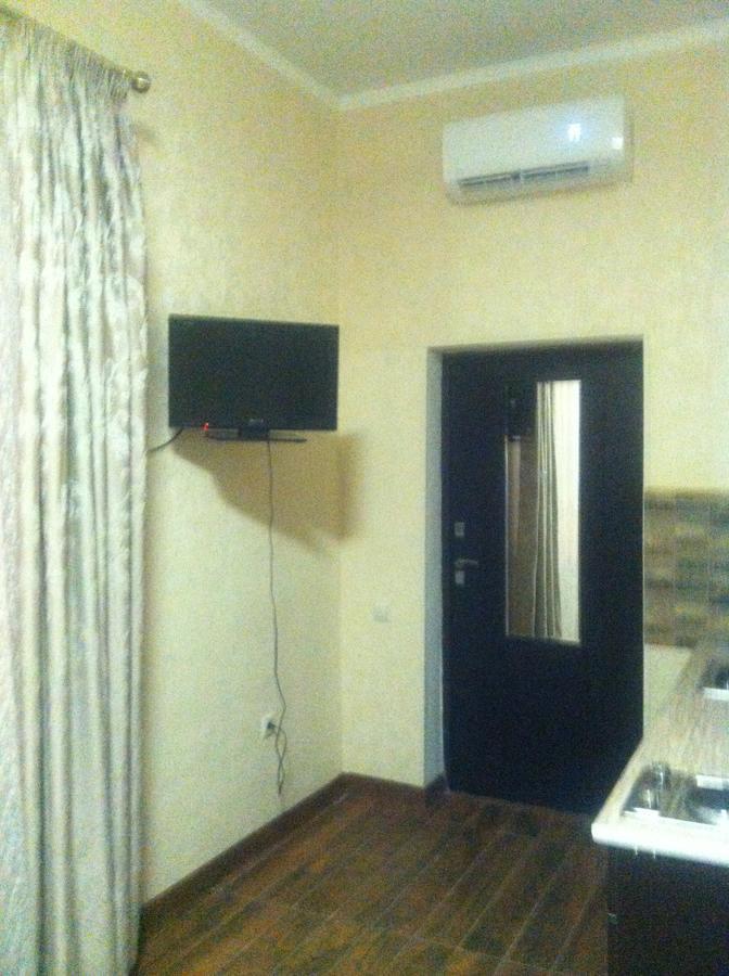 Vacation Home on Krasnomayakskaya 36 Sohum Dış mekan fotoğraf